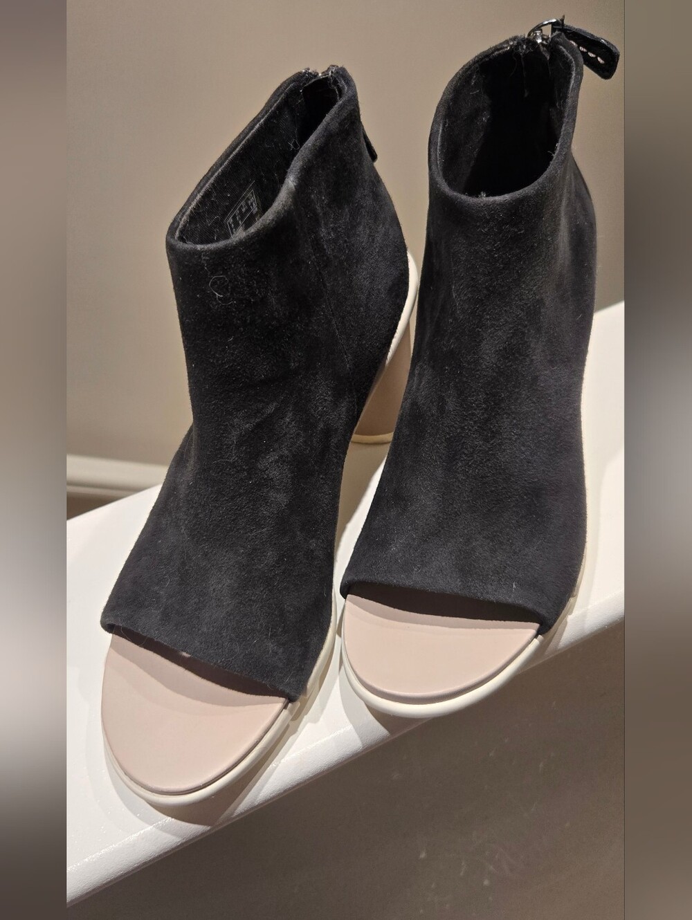 Clarks Heeled Sandals - Picture 7 of 7